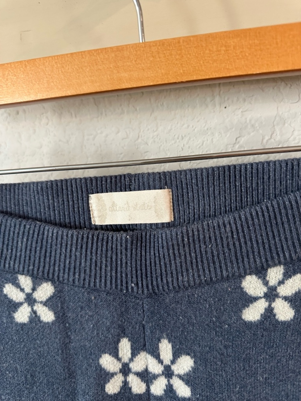 Altard State Floral Knit Wide-Leg Pants in Navy - Picture 2 of 3